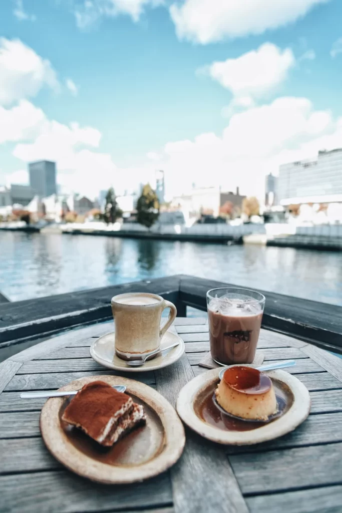 tea and coffee with cake at Kitahama