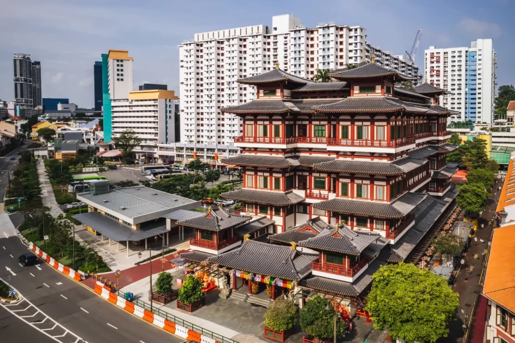 The Buddha Tooth Relic Temple in Chinatown