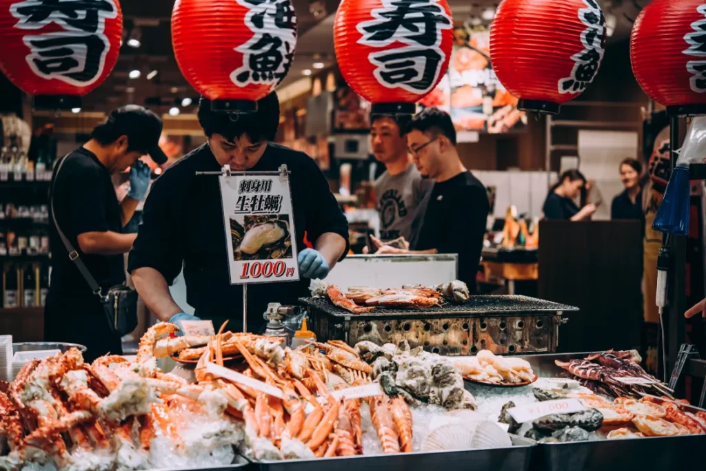 Kuromon Ichiba Market Near Hotel di Osaka